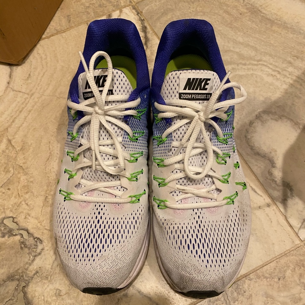 Men Nikes